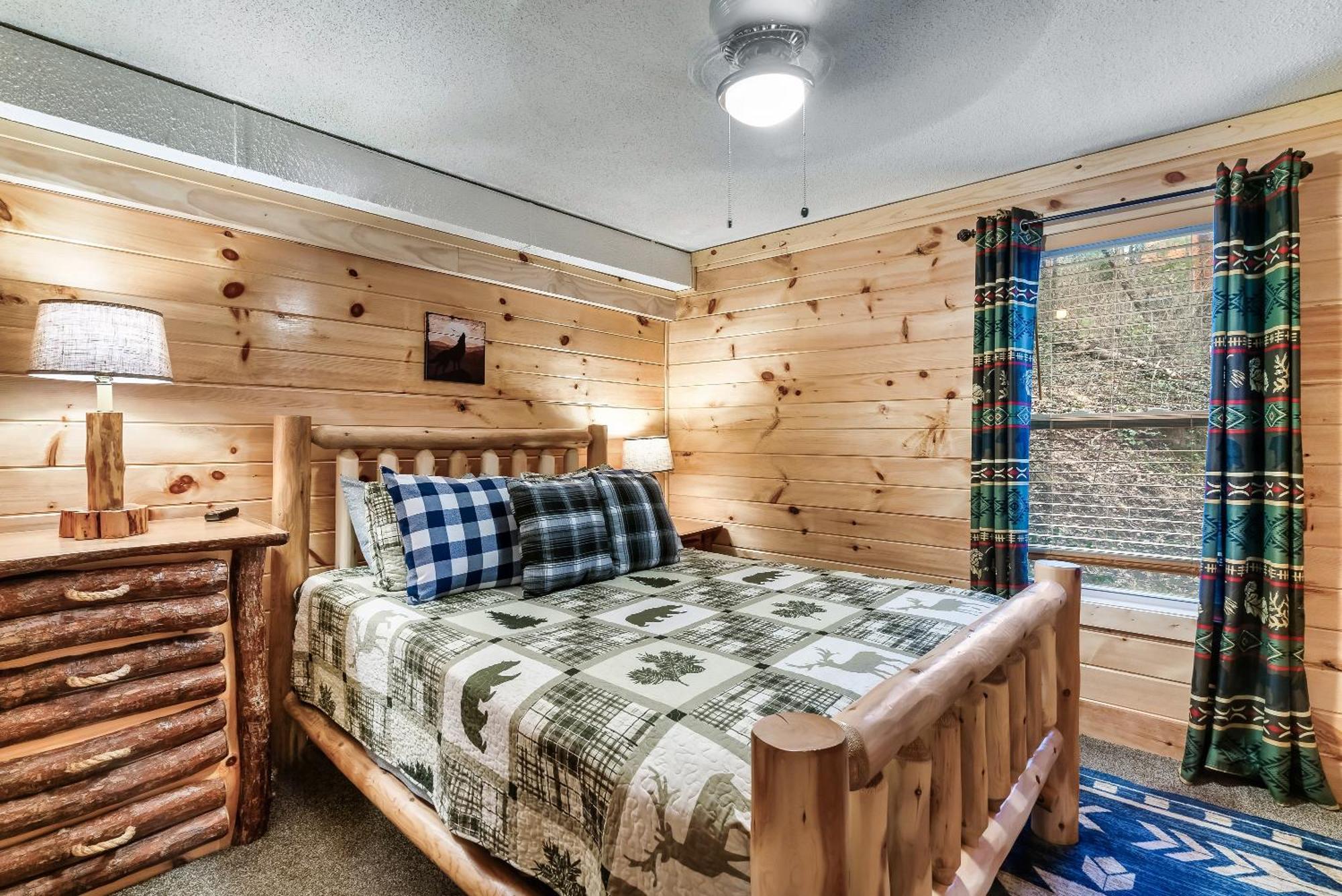 The Eagle'S Nest Mountain Cabin Гатлинбург Экстерьер фото